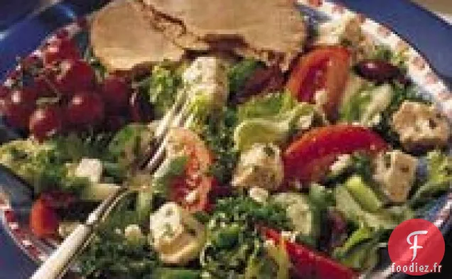 Salade de Poulet Grecque à la Vinaigrette à la Menthe