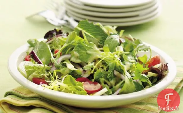 Salade Verte Mélangée à la Vinaigrette de Dijon