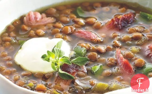 Soupe de Dinde Fumée à la Mijoteuse et aux Lentilles