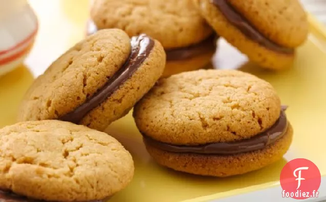 Biscuits Sandwich au Beurre d'Arachide Et aux Noisettes