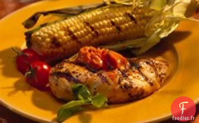 Poitrines de Poulet Grillées au Beurre Tomate-Basilic
