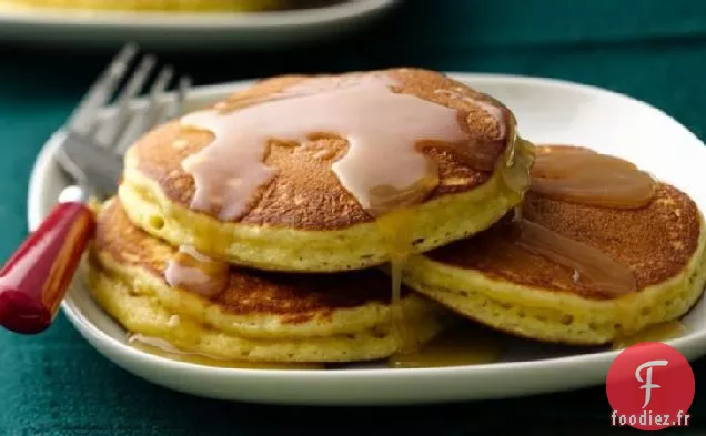 Crêpes au Lait de Poule avec Filet de Rhum au Beurre d'Érable