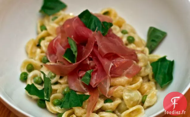 Dîner ce soir : Orecchiette aux Petits Pois, Prosciutto et Crème Fraîche