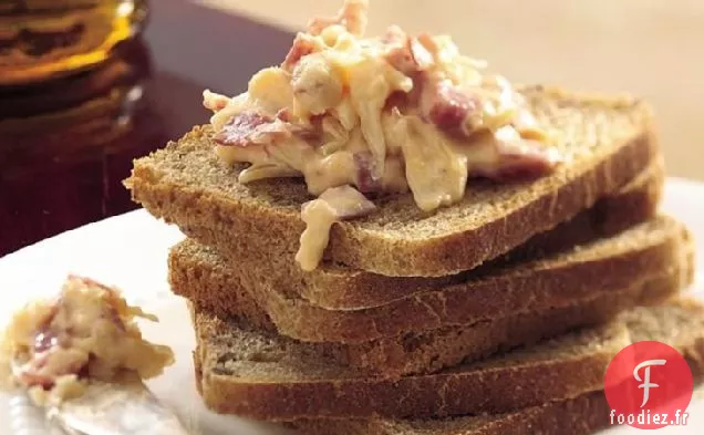 Pâte à Tartiner Reuben Chaude à la Mijoteuse