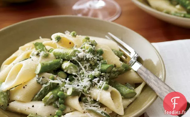 Penne aux Asperges, Sauge et Petits Pois