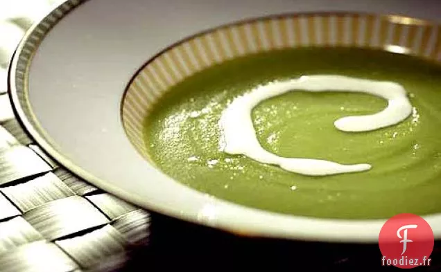 Soupe De Pois Cassés Au Sucre Et Crème De Parmesan