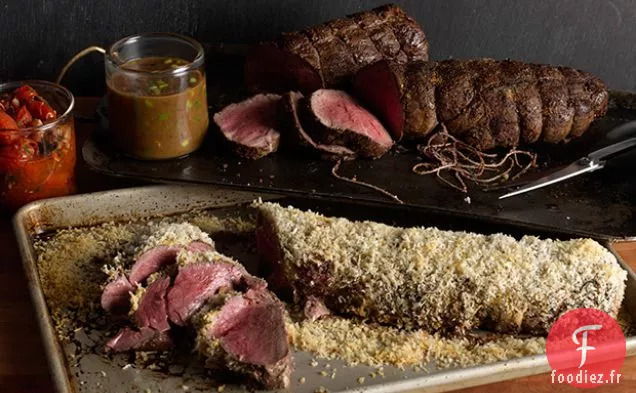 Filet de Bœuf en Croûte de Cèpes et Sauce au Beurre de Truffe
