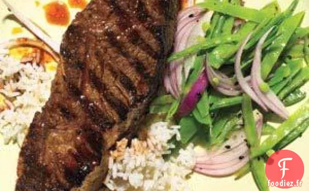 Salade De Pois De Neige Et Oignon Rouge Avec Vinaigrette Au Sésame Recette