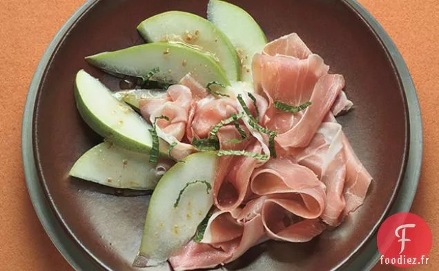 Quartiers de Poires au Prosciutto et à la Menthe