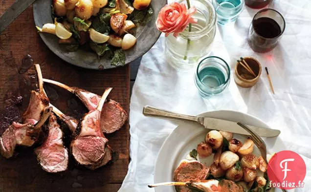 Carré d'Agneau aux Petits Navets et Salsa Verte à la Menthe