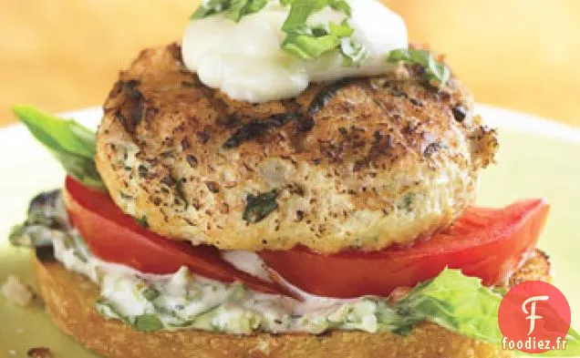 Hamburgers au Poulet à Visage Ouvert avec Mayonnaise au Basilic