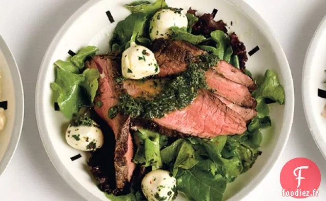 Salade de Steak de Flanc avec Vinaigrette Chimichurri