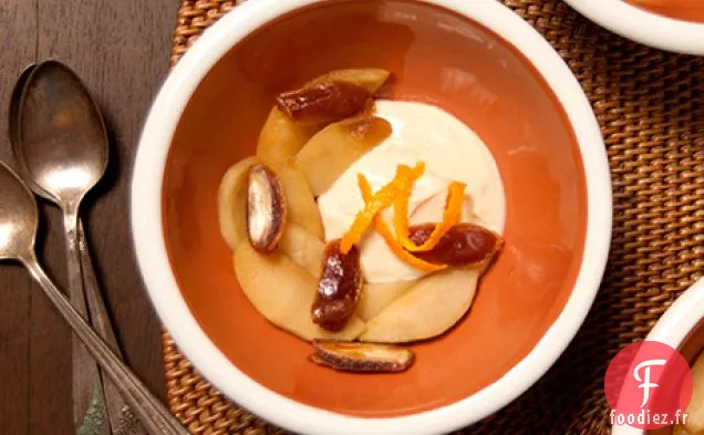 Compote de Pommes-Dattes et Fromage au Yogourt au Cidre de Pomme