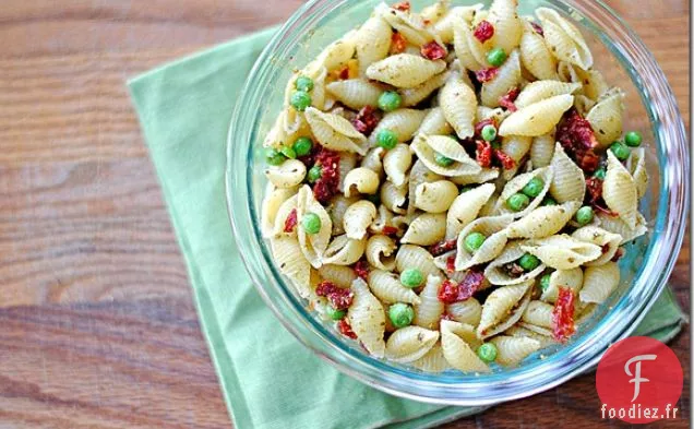 Coquilles Au Pesto, Petits Pois Et Tomates Séchées Au Soleil