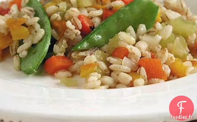 Pilaf d'Orge aux Poivrons Rôtis et Pois Mange-tout