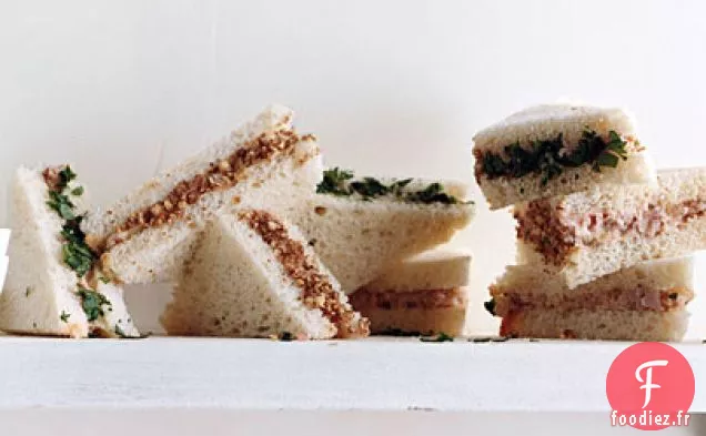Sandwichs au Jambon et au Thé aux Pacanes