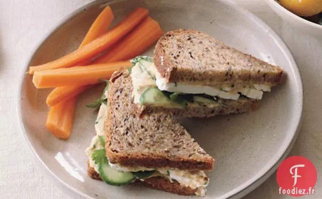 Sandwichs au Houmous et à la Feta sur Pain de Grains entiers