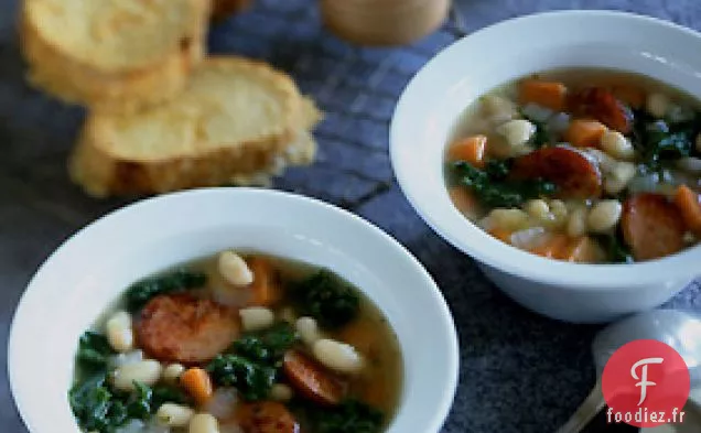 Soupe de Chou Frisé et de Haricots Blancs