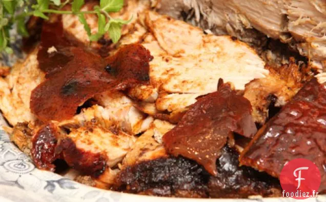 Rôti de Porc de Santiago de Cuba Mariné dans un Adobo au Cumin de Piment de la Jamaïque à l'Ail (Cerdo Brujo)