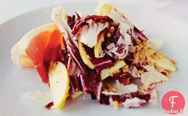 Radicchio et Pommes en Vinaigrette aux noix de pin