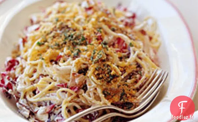 Spaghetti Au Radicchio Et À La Ricotta