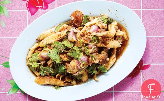 Het Paa Naam Tok (Salade de Champignons des Bois à la manière d'Isaan)