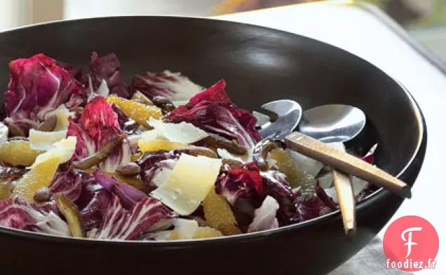 Salade de Radicchio aux Agrumes, Dattes, Amandes et Parmesan