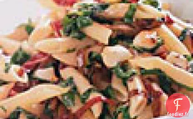 Penne à la Roquette flétrie, Radicchio et Mozzarella fumée