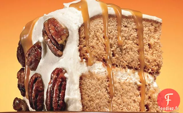 Gâteau à l'Érable et au Pain d'Épice avec Sauce Caramel à l'Érable Salée