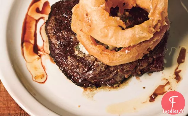Entrecôte au Beurre de Fromage Bleu et Rondelles d'Oignon Walla Walla