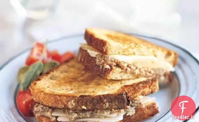 Sandwichs aux Amandes Grillées et au Pecorino