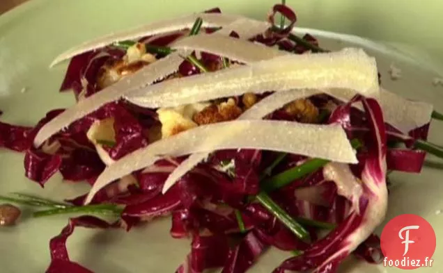 Salade de Chou-fleur rôti avec Radicchio, Pecorino et Câpres frites