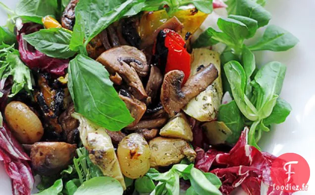 Légumes Rôtis, Champignons Et Feuilles Mélangées
