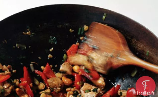 Sauté de Poulet et de Noix de Cajou