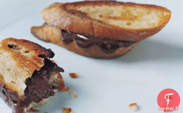 Pain au Chocolat Sucré-Amer Frit