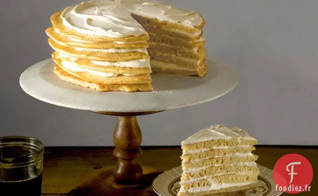 Gâteau aux Crêpes avec Glaçage à la Crème d'Érable