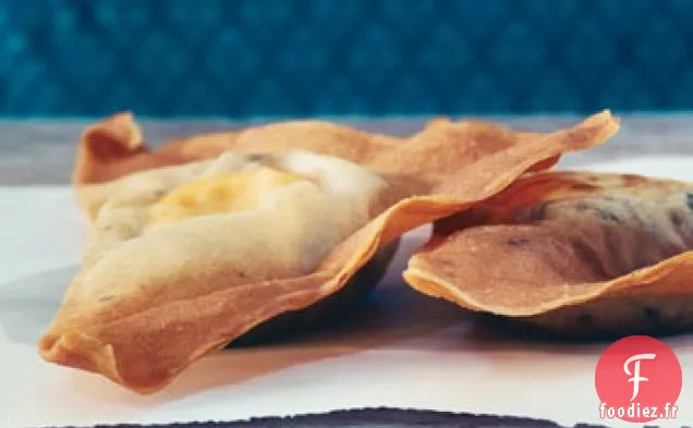 Turnover du Thon et des œufs Tunisiens