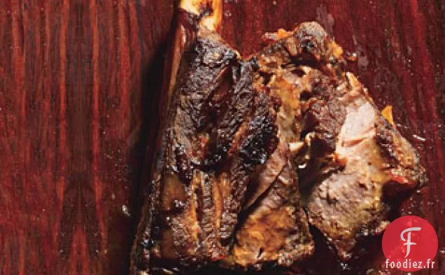 Côtes Levées de Bison Marinées Au Café