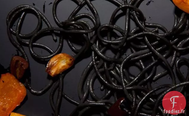 Pâtes d'Halloween Noires et Oranges