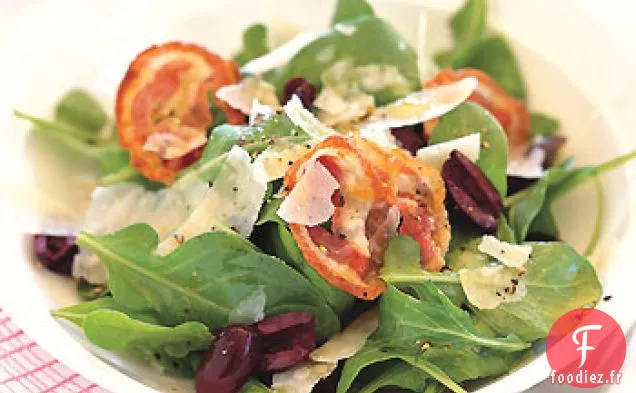 Salade de Roquette aux Olives, Pancetta et Copeaux de Parmesan