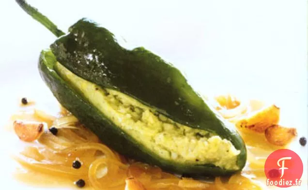 Piments Poblano farcis à l'Avocat et aux Pommes de Terre