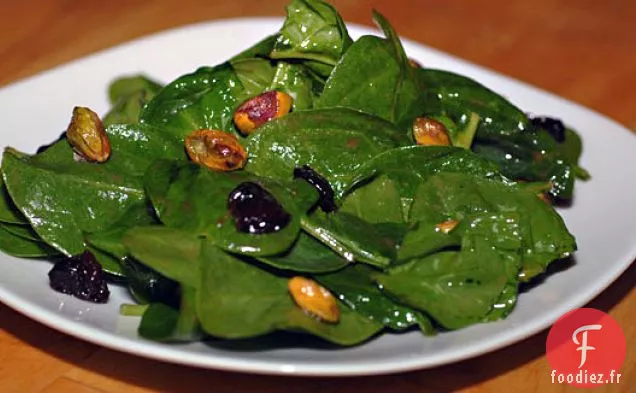 Salade D'Épinards Aux Pistaches