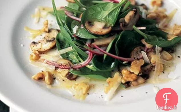 Salade D'Épinards Aux Champignons Au Citron Chauds
