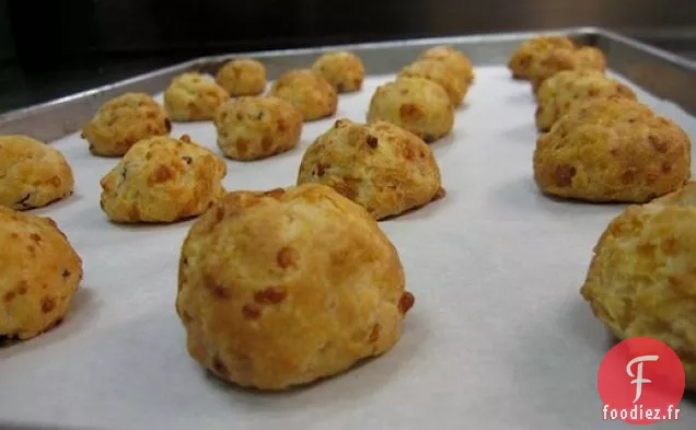 Biscuits au Bacon et au Cheddar