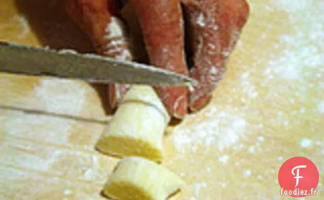 Cuisinez le livre: Gnocchis aux Amandes avec Ragoût d'Agneau