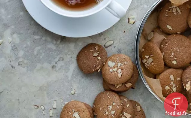 Amaretti Thins / Biscuits aux Amandes Croquants (Sans Gluten, Sans Céréales, Respectueux des Paléo)