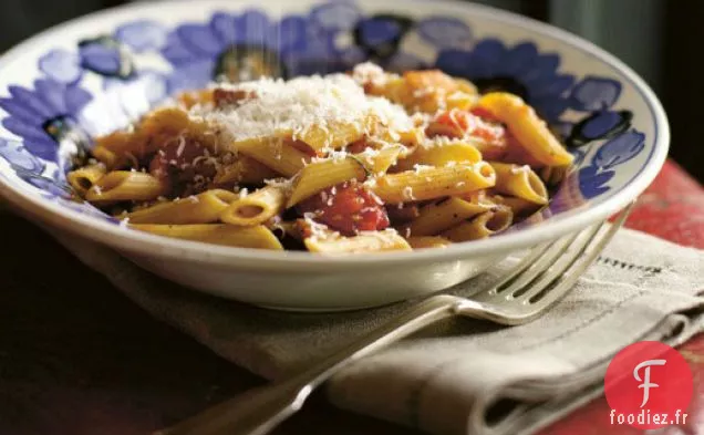 Penne de Suvir Saran avec Tomates Sautées et Bacon