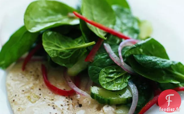 Poulet au Gingembre avec Salade de Concombre et d'Épinards