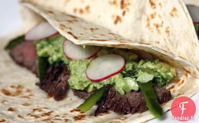 Steak de Jupe Grillé avec Guacamole et Rajas