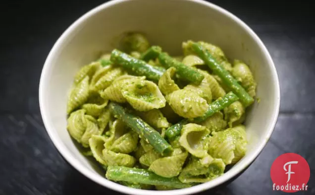 Pâtes Au Pesto D'Épinards Et Haricots Verts